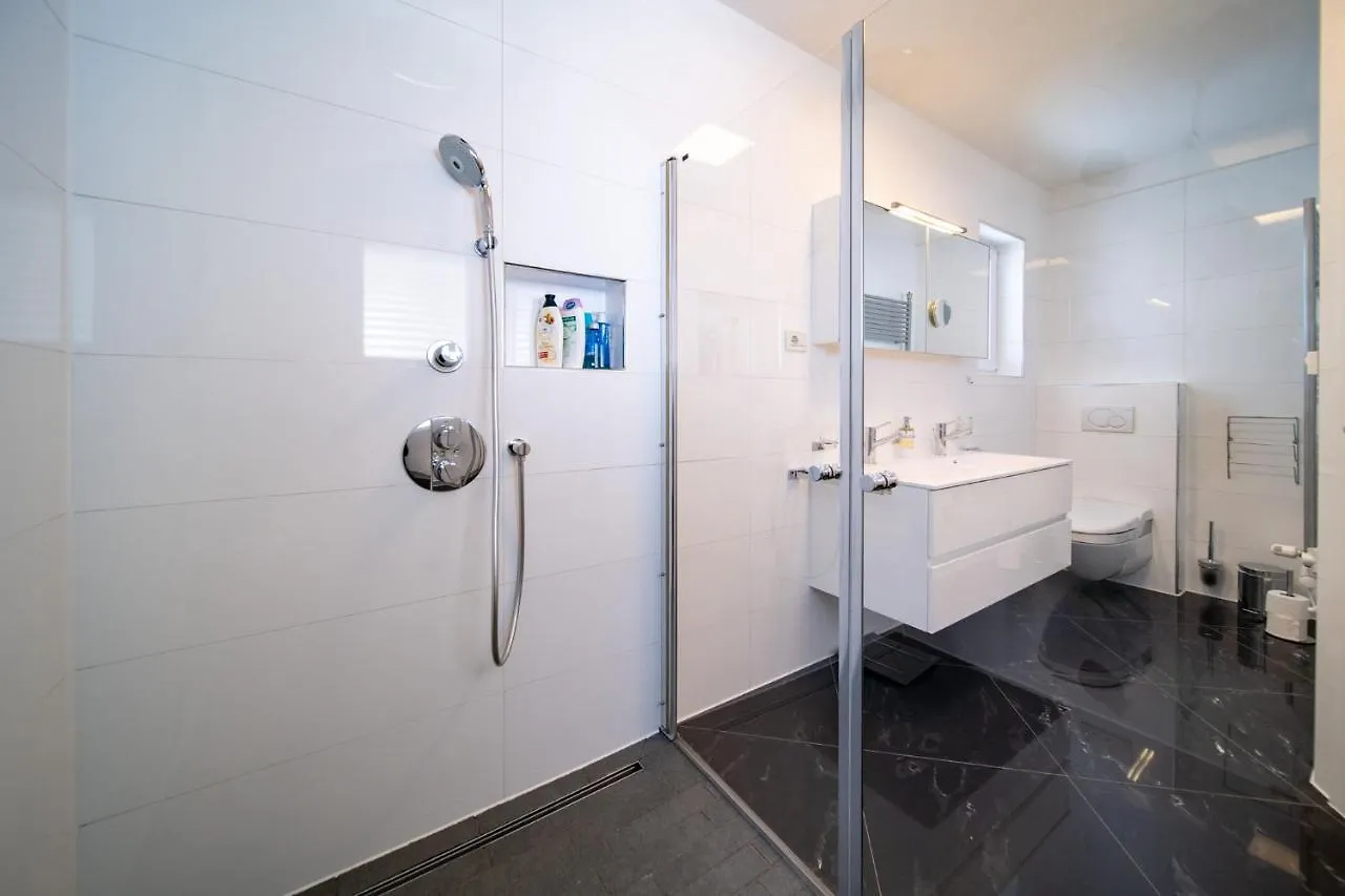 Ocean Rab Apartment Palit