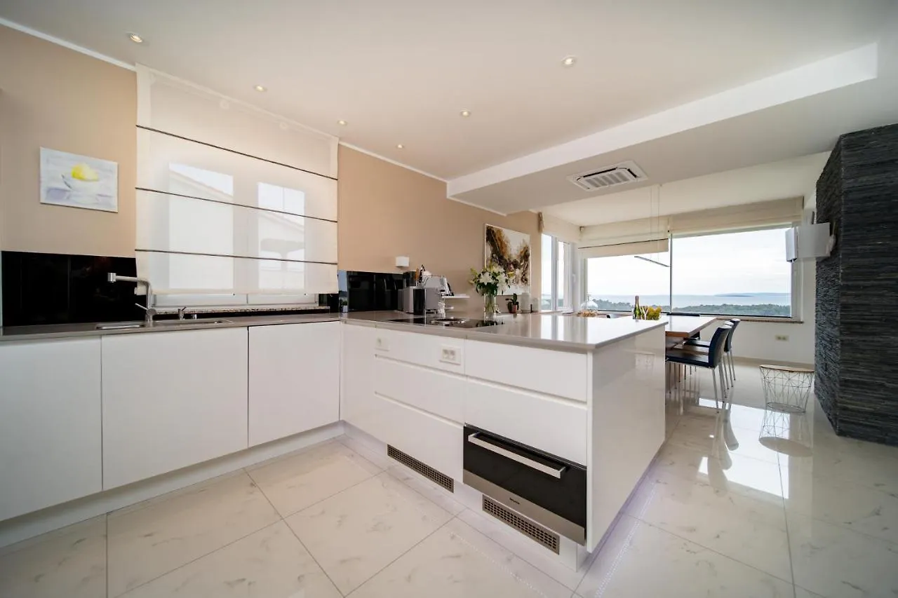 Ocean Rab Apartment Palit Croatia