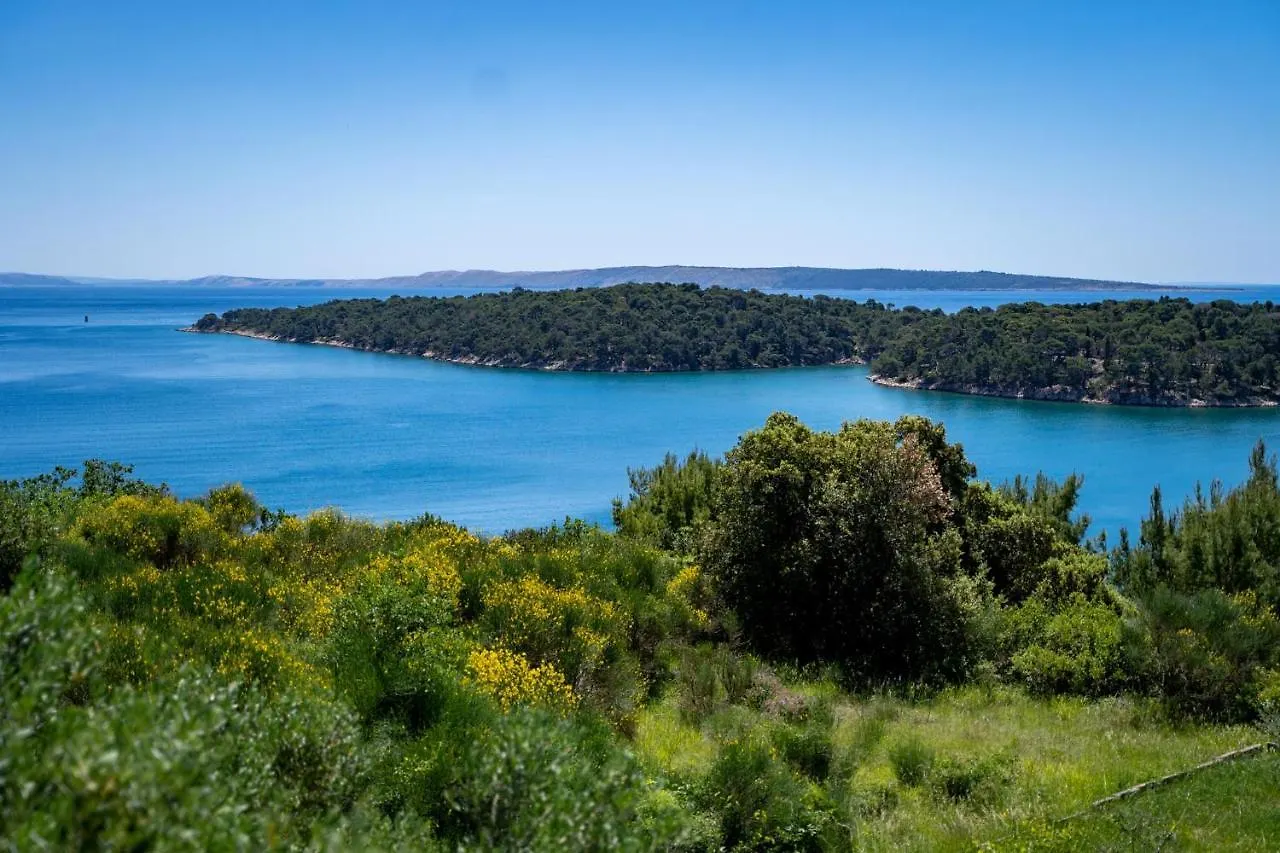 Ocean Rab Apartment Palit 0*,  Croatia