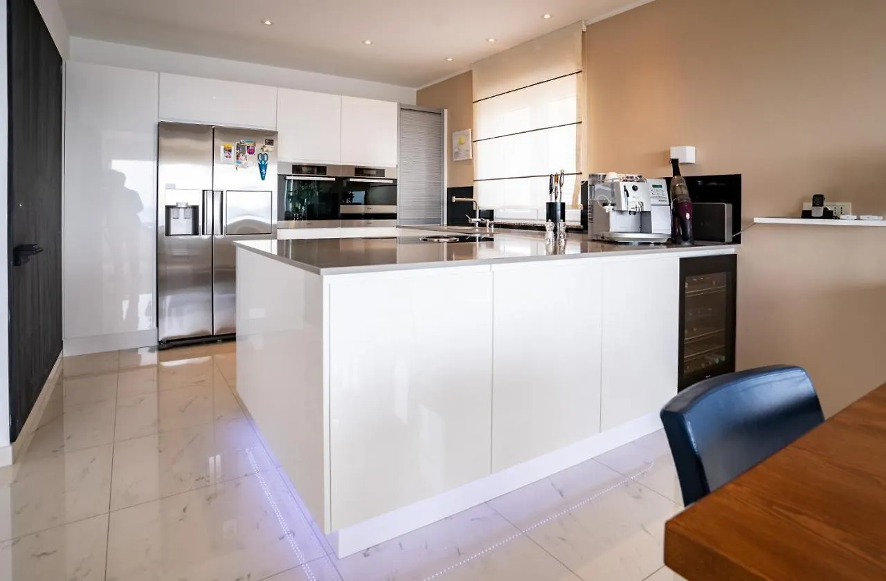 Ocean Rab Apartment Palit