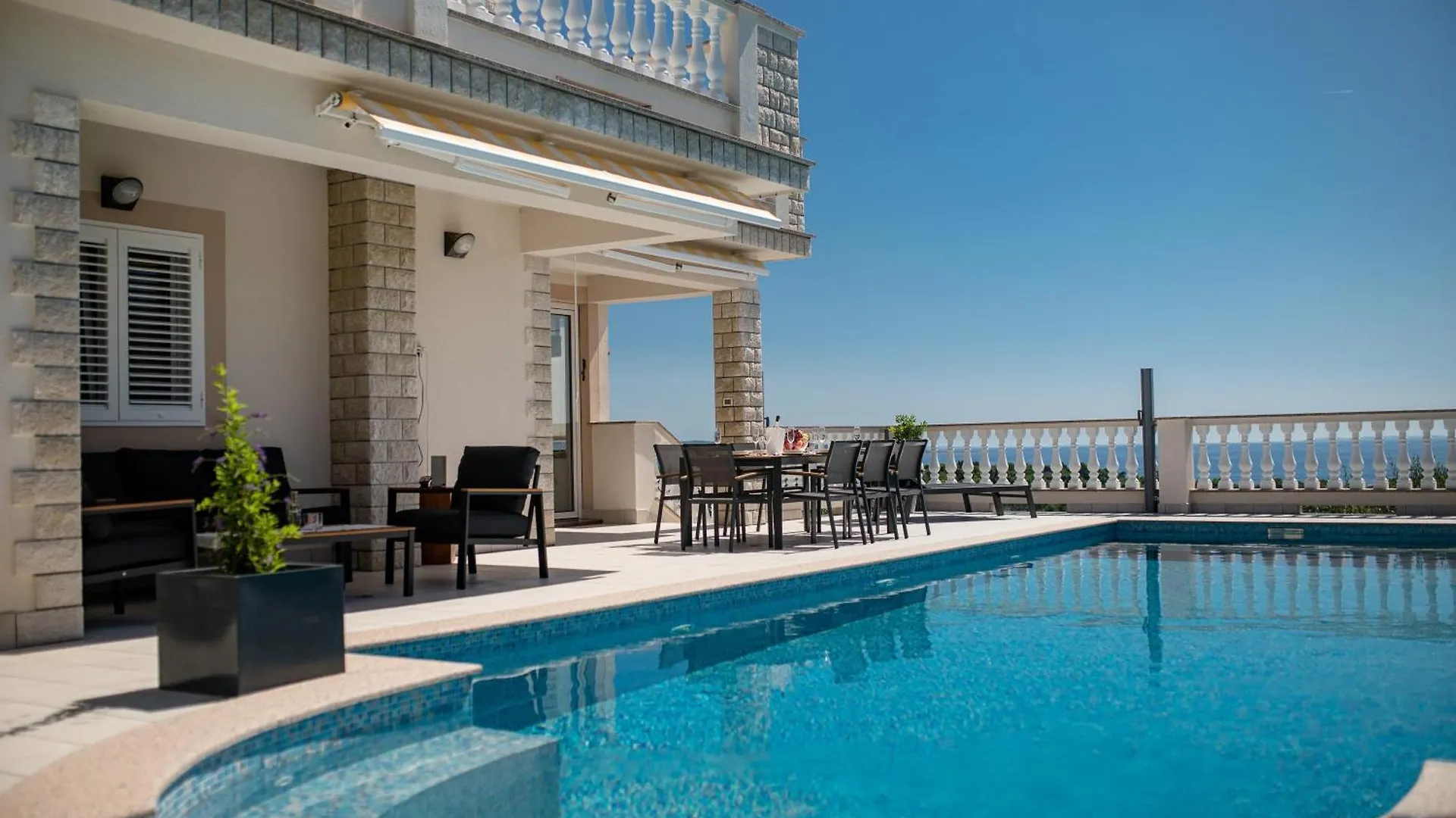 Ocean Rab Apartment Palit
