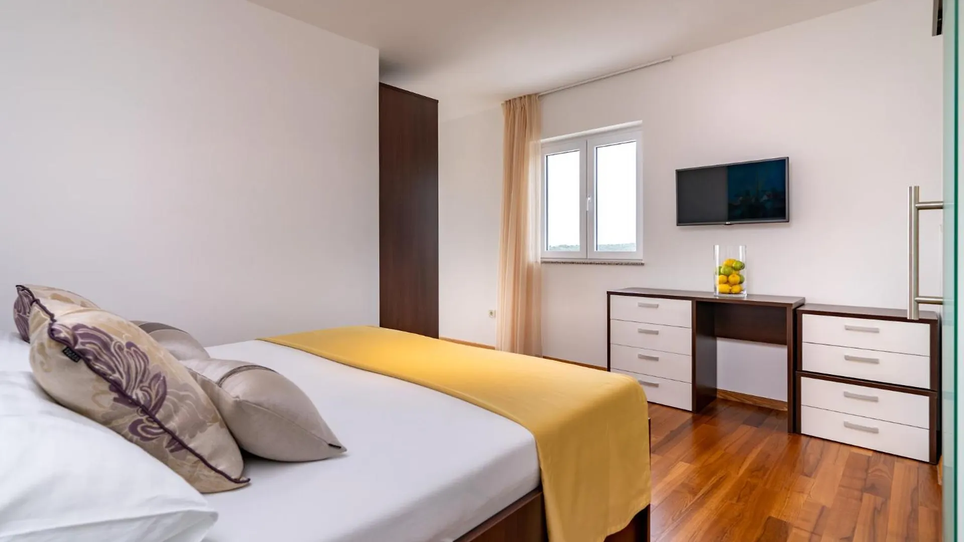 Ocean Rab Apartment Palit