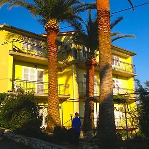 House Rozi Palit