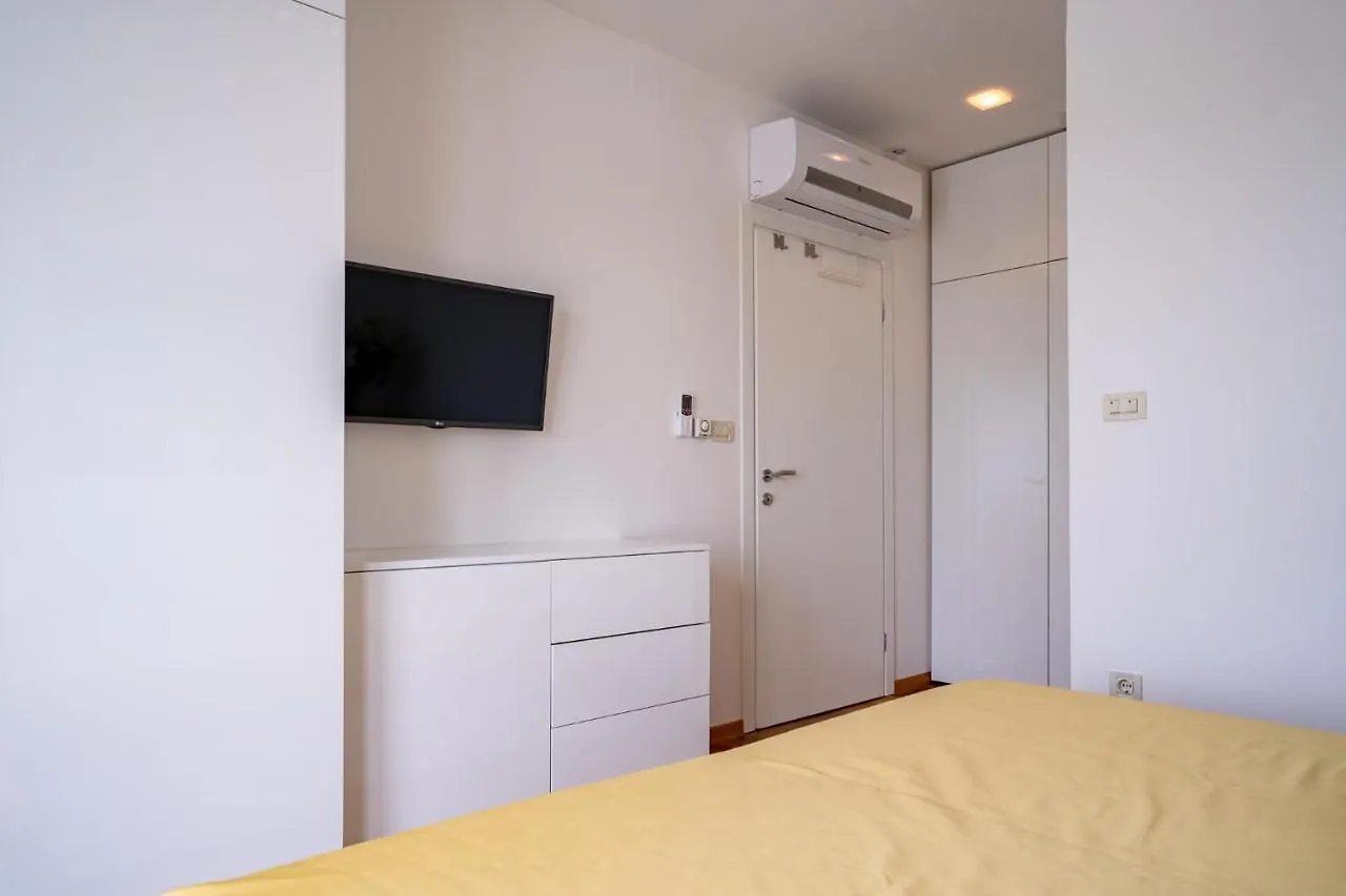 Ocean Rab Apartment Palit Croatia
