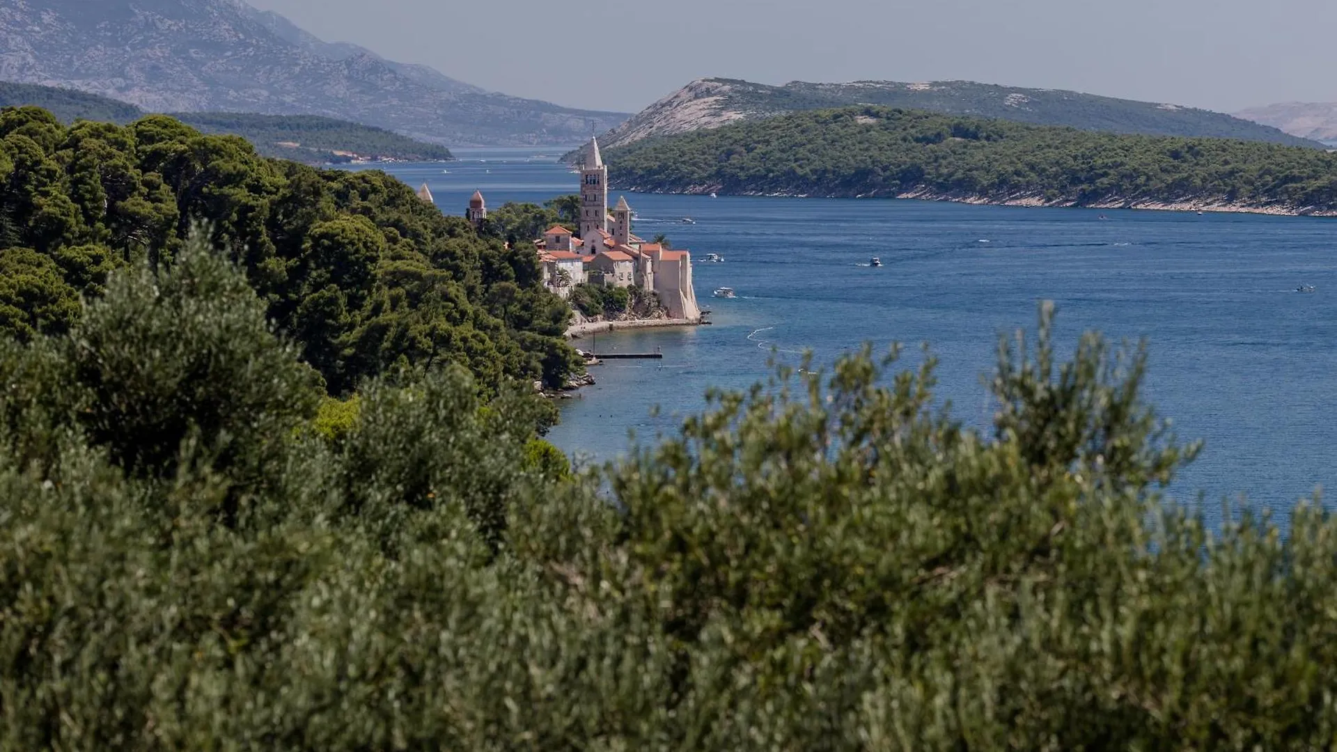 Ocean Rab Apartment Palit 0*,  Croatia